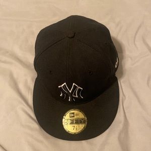 New era Yankees hat 7 1/8